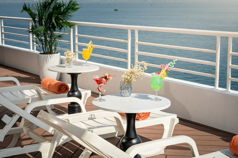 Фото Catherine Cruises