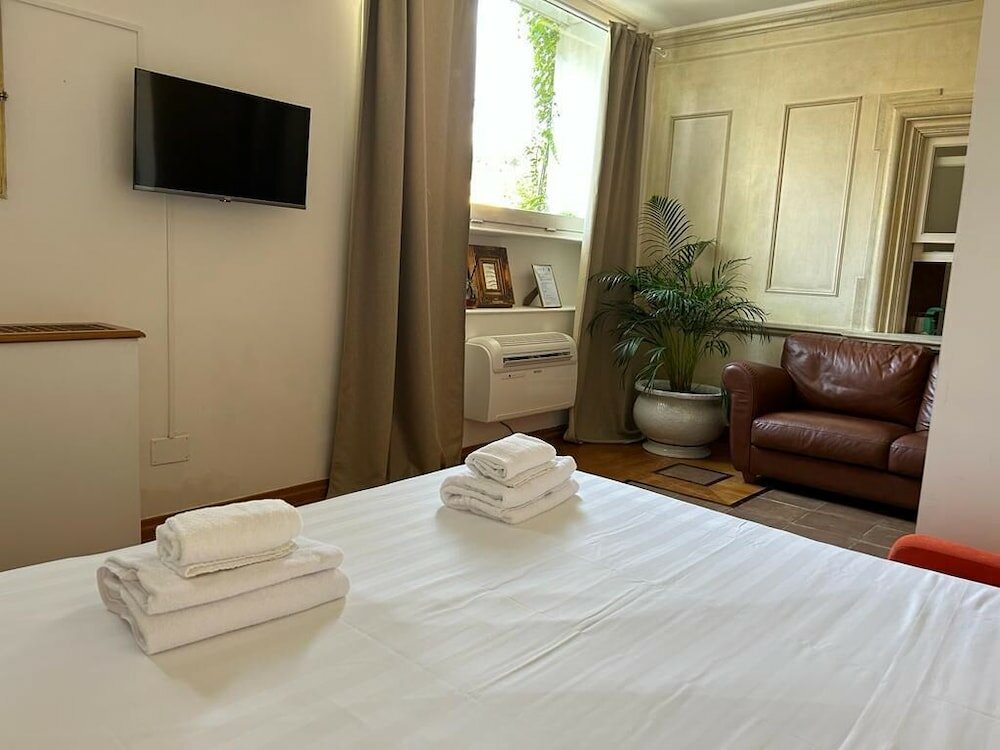 Фото VIA Margutta Spagna Luxury Apartment