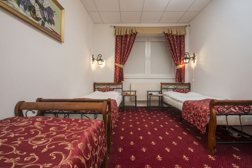 Фото Hotel Svätojánsky kaštieľ