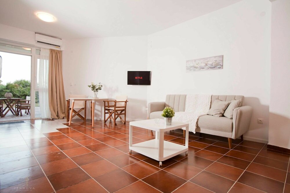 Фото Zennova 32 Kallithea Blue Paradise