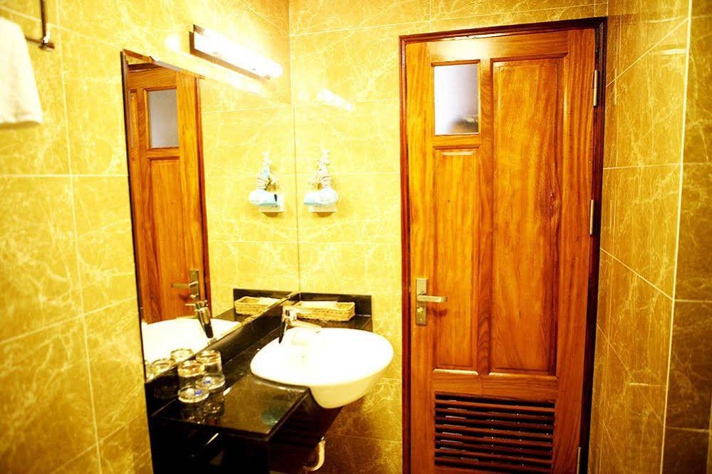 Фото Bounty Hotel