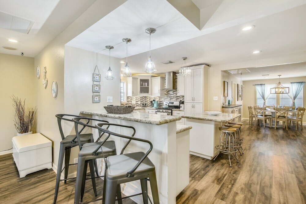 Фото Always 5 O'clock