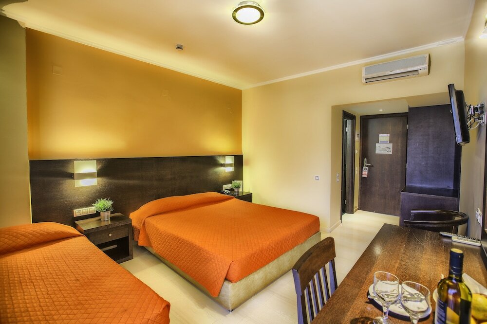 Фото Sofia Hotel