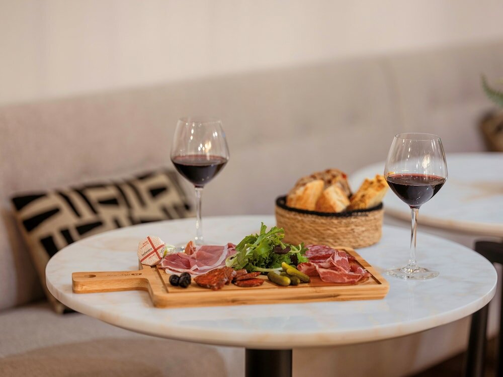 Фото Maisons du Monde Hôtel & Suites