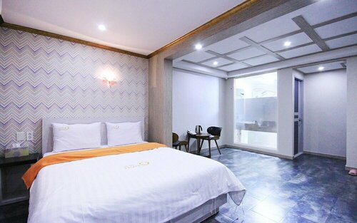Гостиница Andong Hotel Nine в Андоне