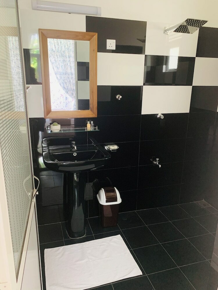 Фото The kenoli's city hotek