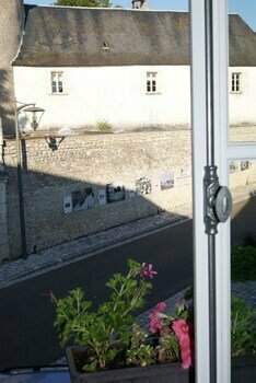 Гостиница Autour Des Chateaux в Блуа