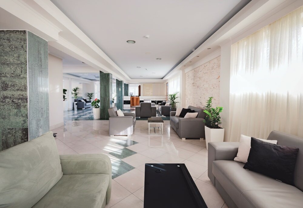 Фото Achilleas Beach Hotel