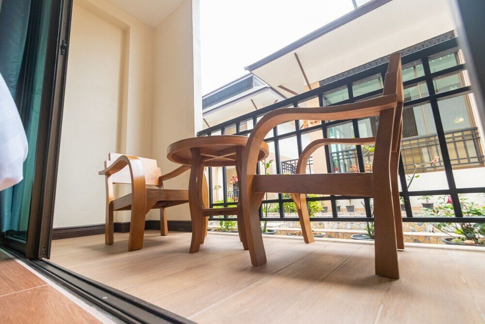 Фото Peacock De Pai Hotel