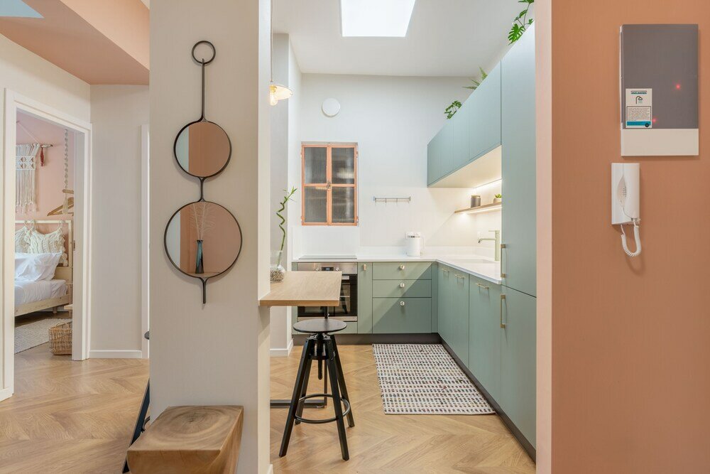 Фото Bohemian 1br Apartment in Athens