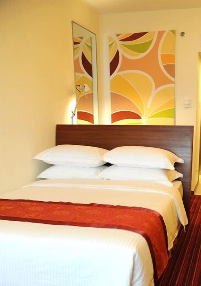 Фото Days Inn Guangzhou