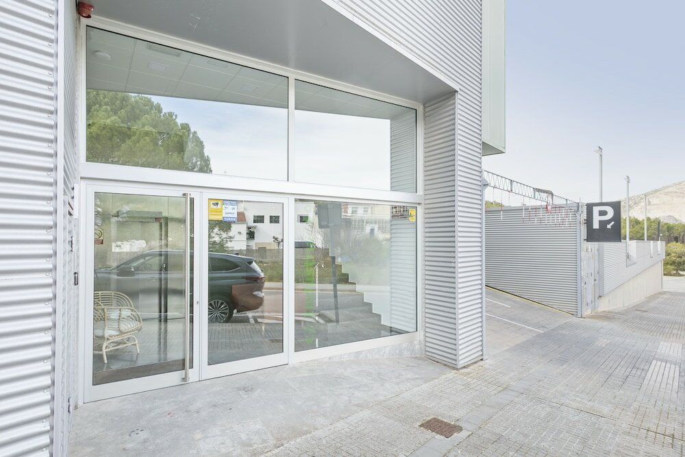 Фото Les Begues Apartments