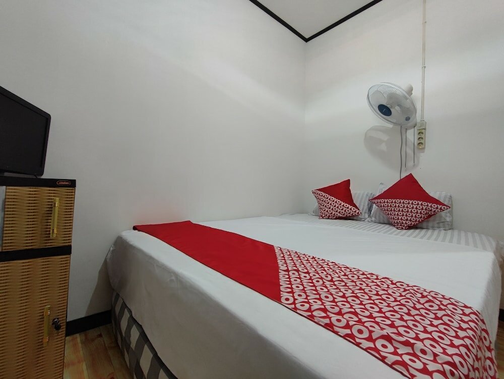Фото Oyo 92357 Zzip Homestay
