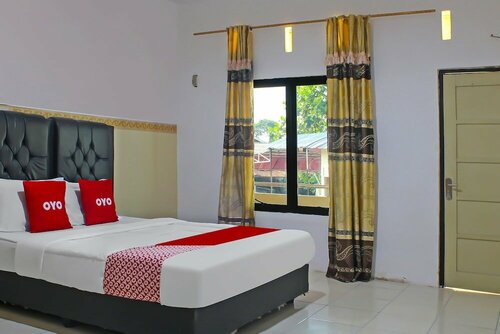 Гостиница Oyo 92593 Penginapan Sultan Haji 1 в Бандар-Лампунге