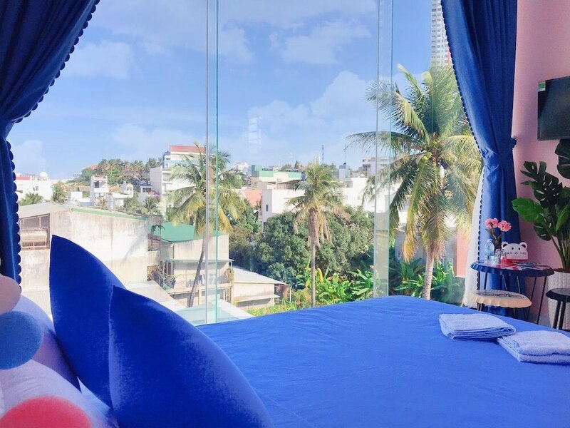 Гостиница Seaside House Homestay - Hostel в Нячанге