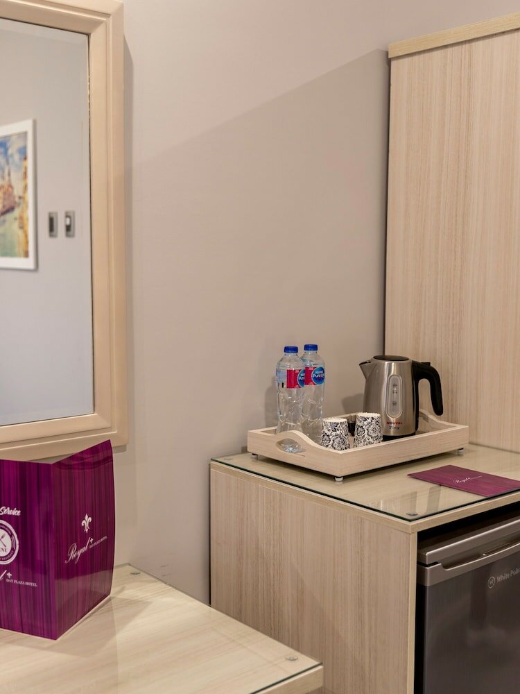 Фото Royal Day Plaza Hotel