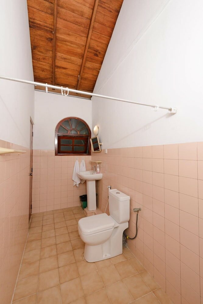 Фото Bright Sunshine Guest House