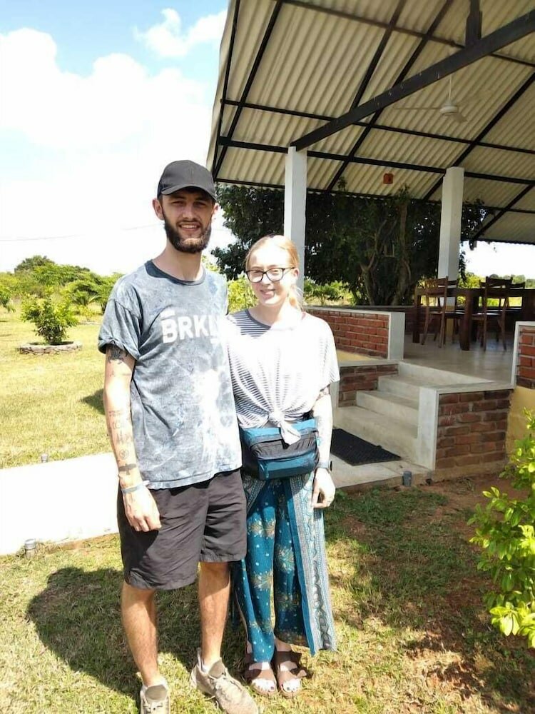 Фото Thihawa Eco Huts Yala