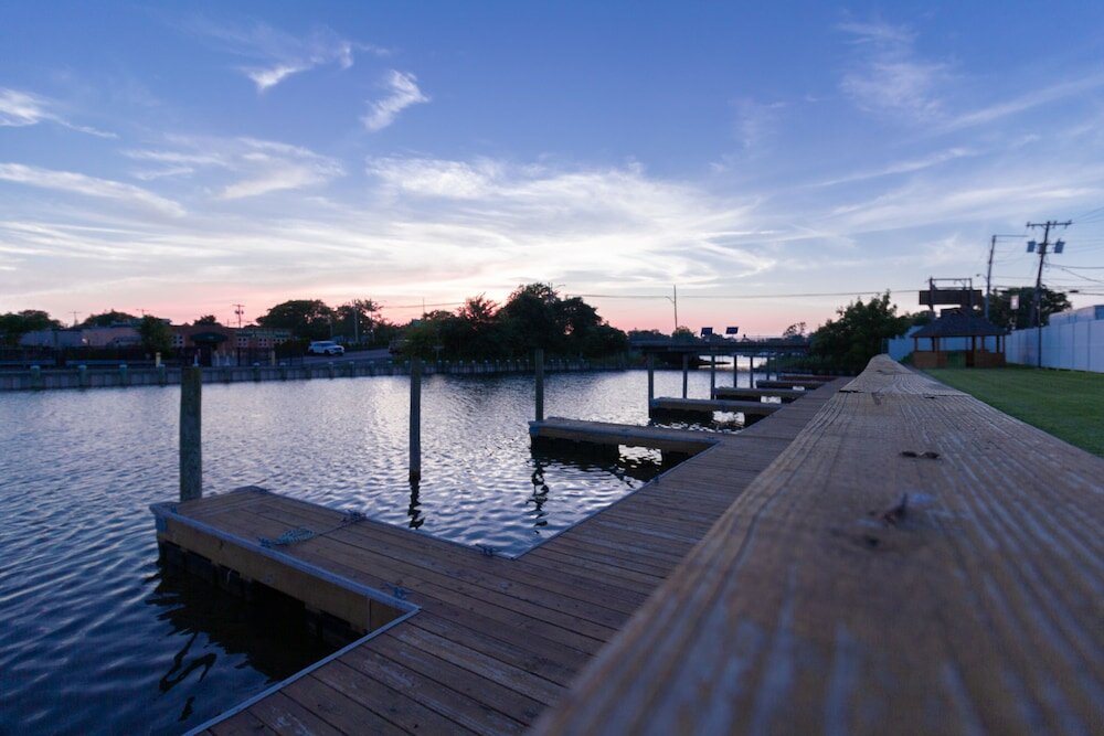 Фото Yachtsman's Cove with 3-Levels