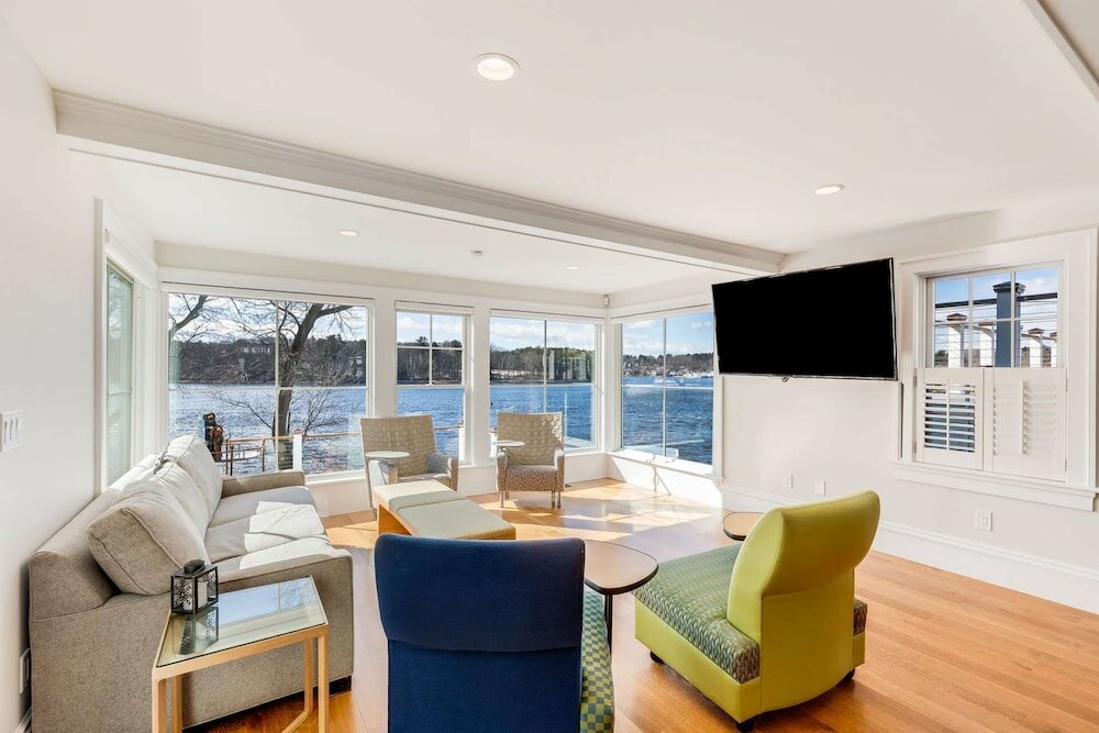 Фото Riverbend Landing