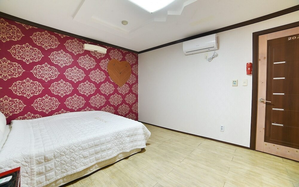 Фото Yeosu Jwasuyoung