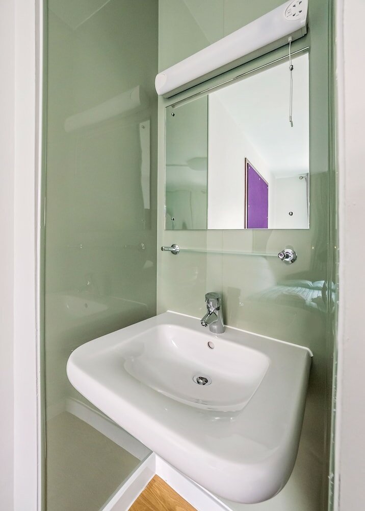 Фото Lse Carr-Saunders Hall - Campus Accommodation