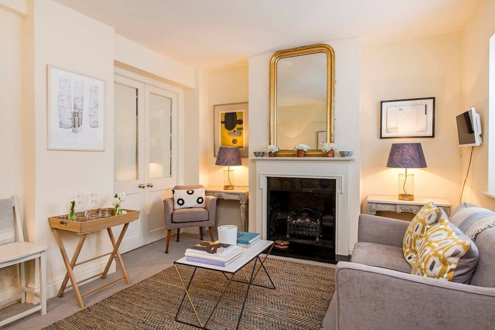 Фото Delightful 2 Bed in Notting Hill - Near the Tube