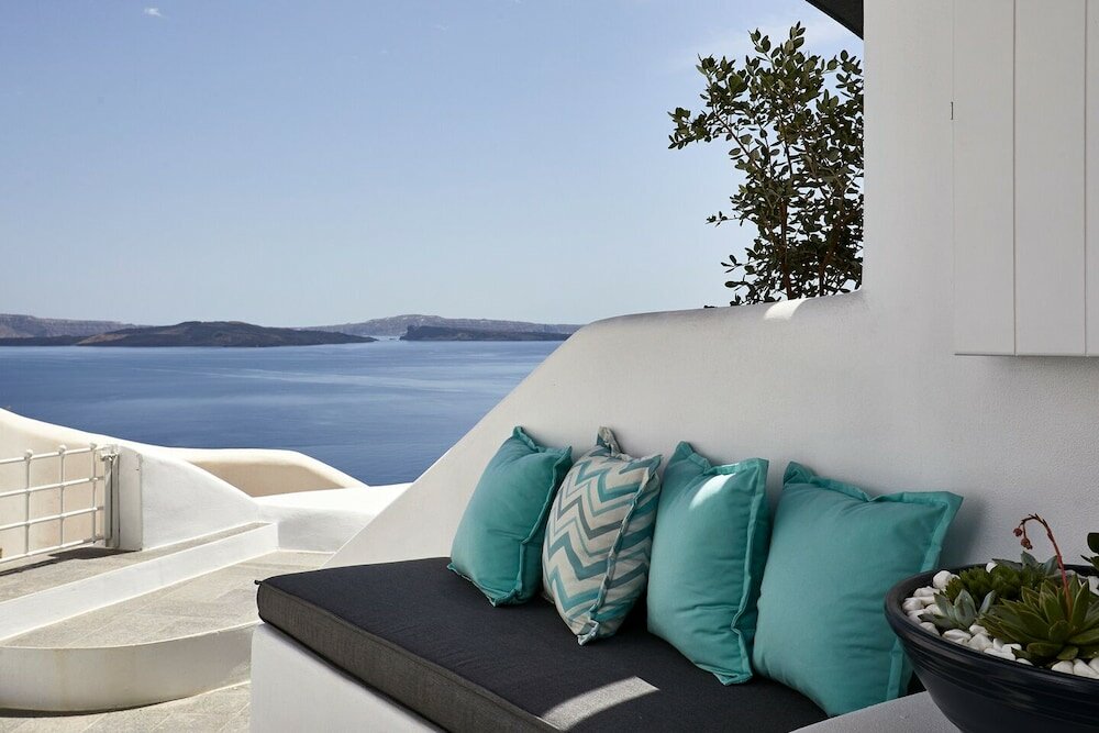 Фото Blue Art Caves