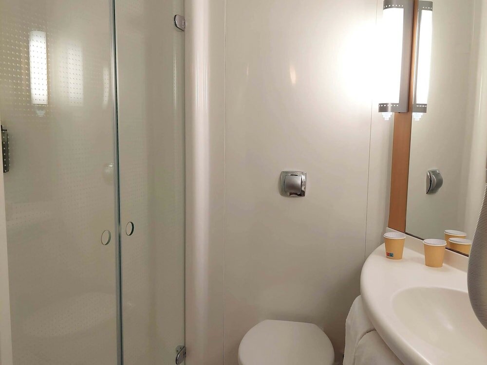 Фото Ibis Paris Orly Rungis