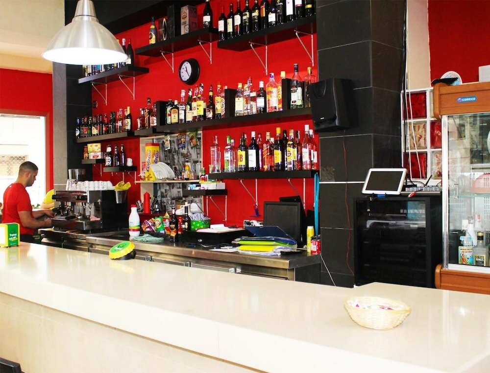 Фото Hostal Alcaravaneras