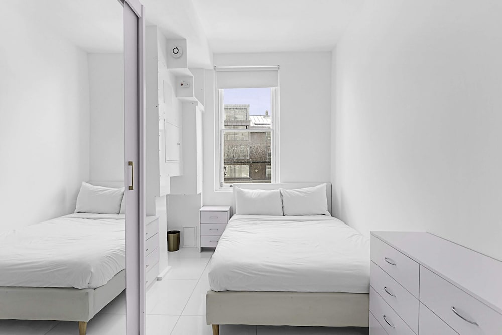 Фото The Marylebone Marble