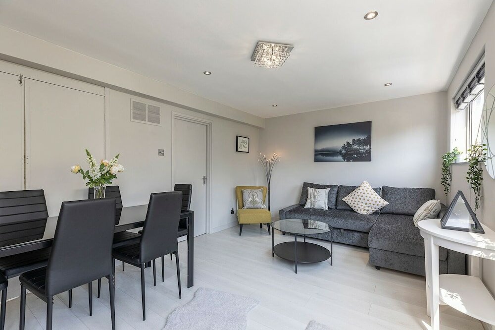Фото Amazing 3 Bedrooms Flat Near Hyde Park & Oxford St