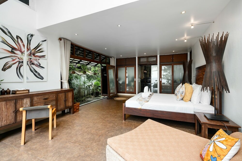 Фото The Emerald Beach Villa 4