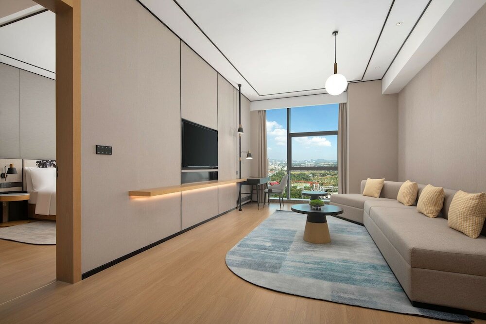 Фото Hilton Garden Inn Shenzhen Guangming Hongqiao Park