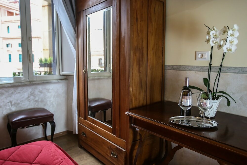 Фото Conte House