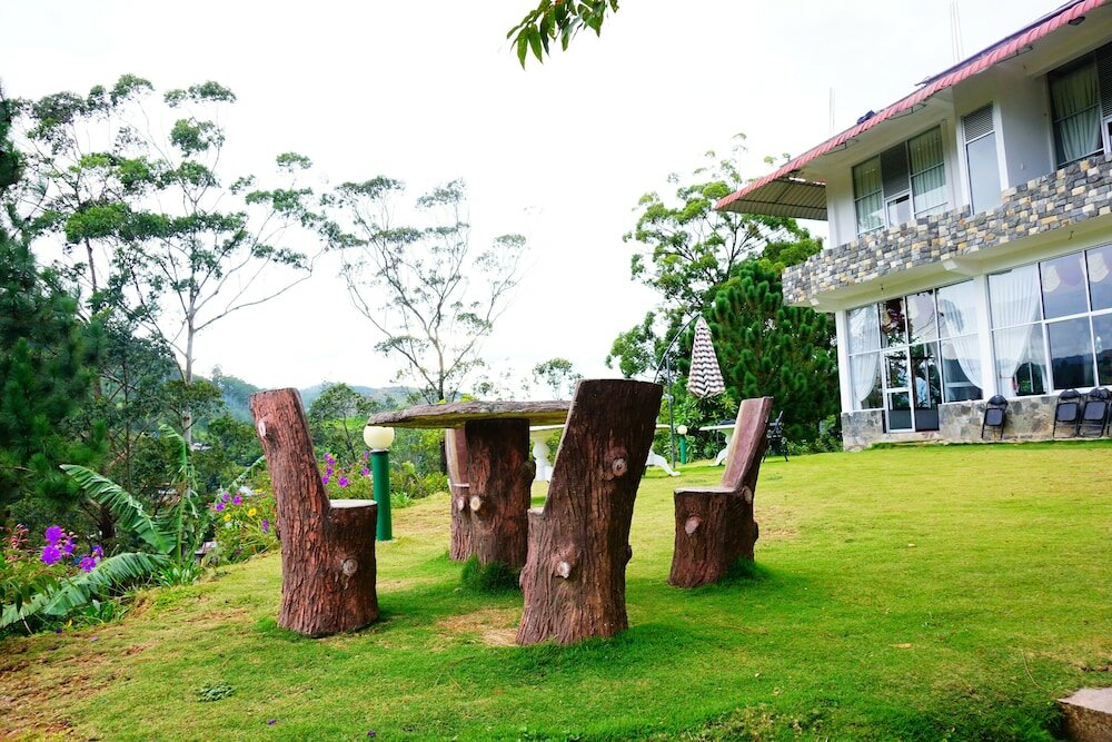 Фото Hotel Sun Breeze