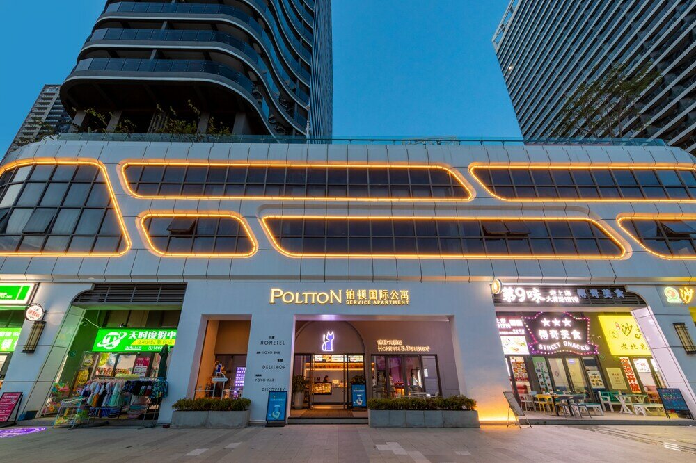 Фото Poltton International Hotel