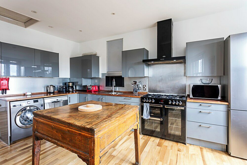 Фото Contemporary Open Plan Penthouse