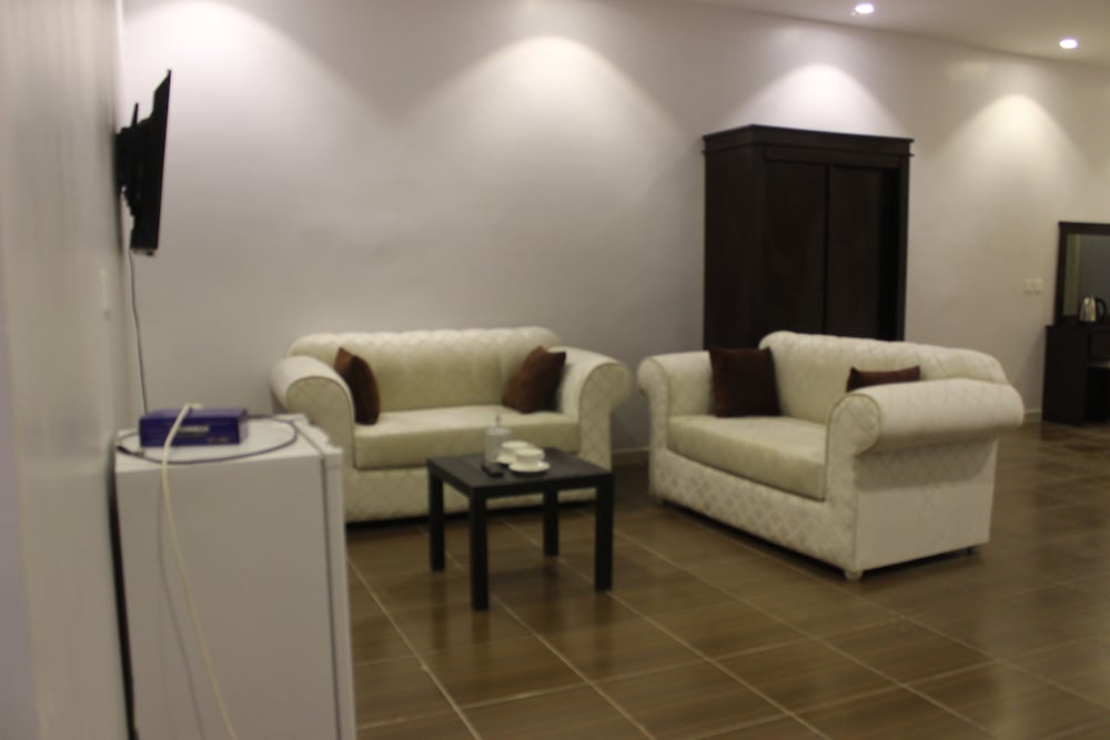 Фото The Golden Goose