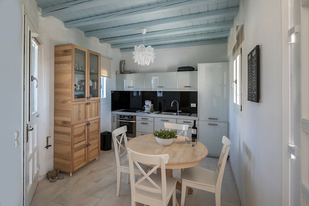 Фото Little Blue