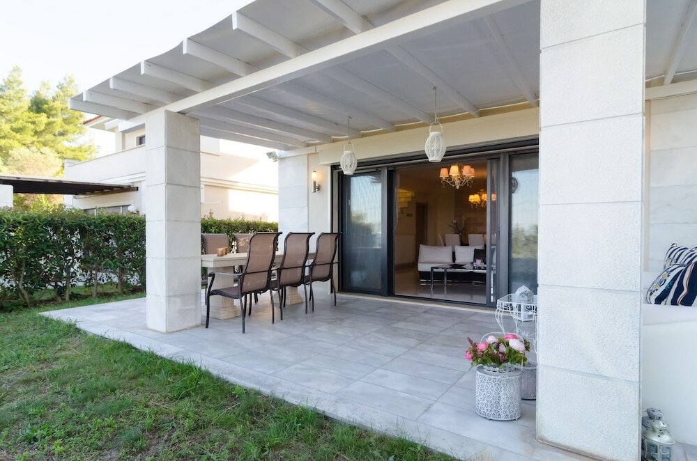 Фото White Rose Villa