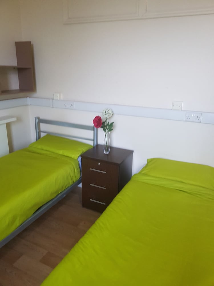 Фото Holland House - Hostel