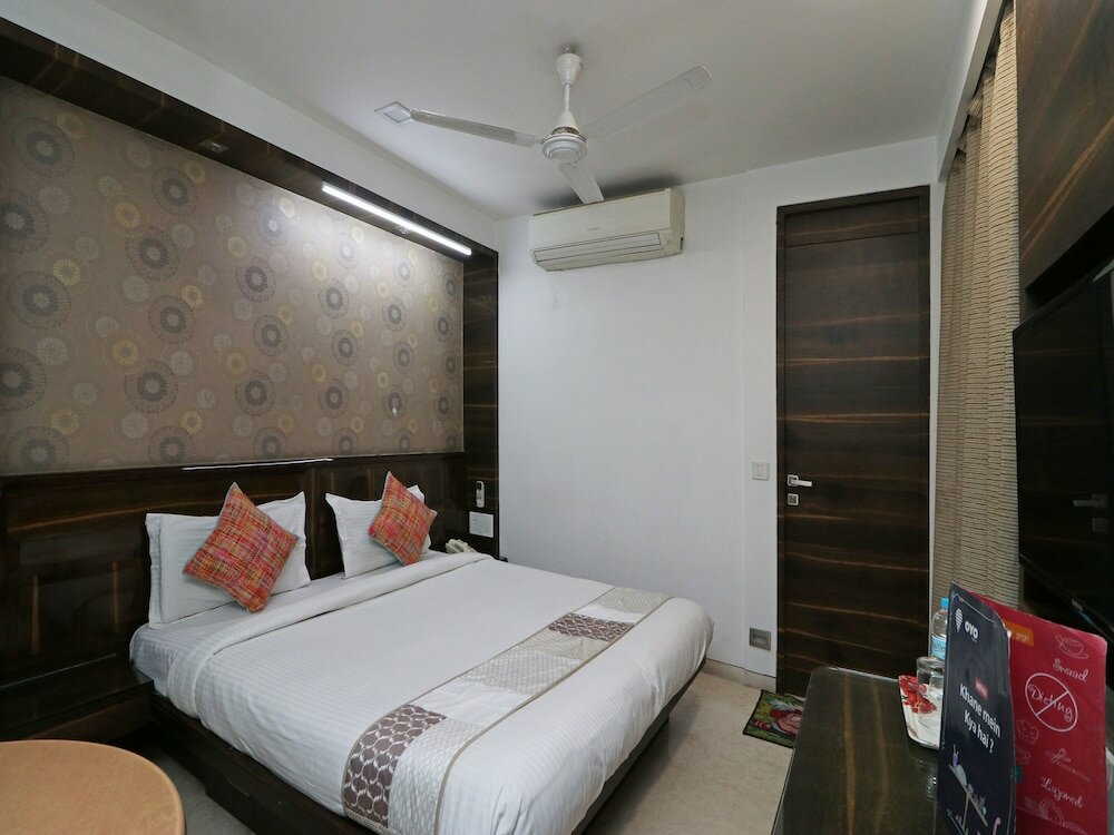 Фото Oyo 9536 Bee For Home Stay