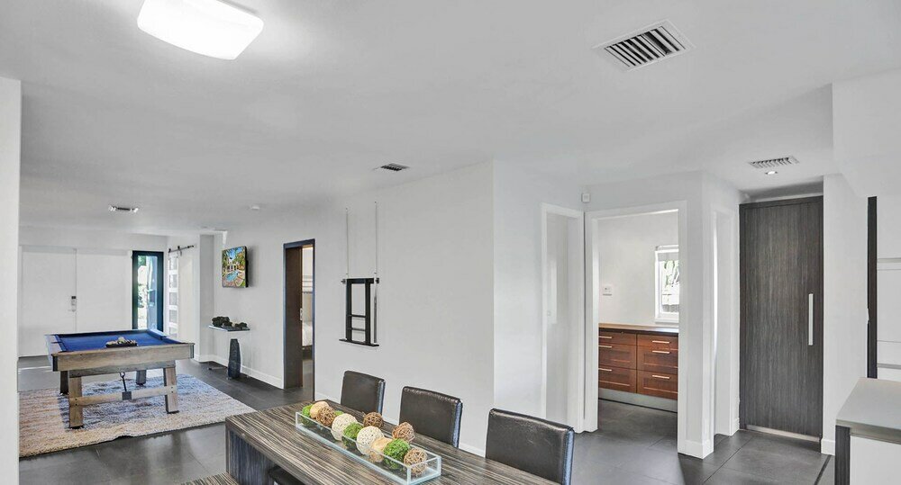 Фото Stunning 5 Br with Heated Pool & Gaming