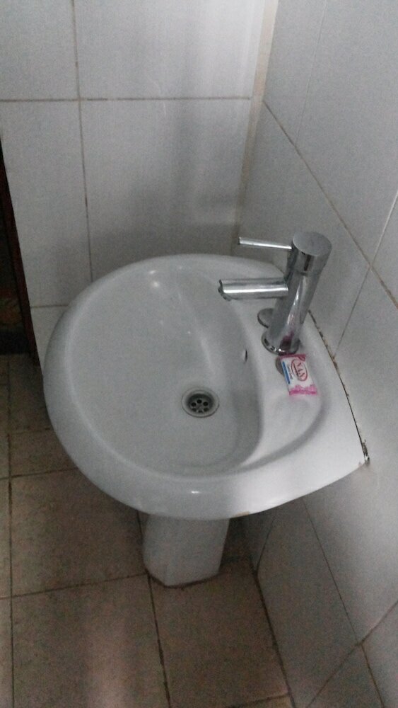 Фото Leosim Hotel Nebbi