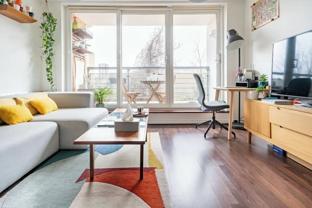 Фото Vibrant & Modern 1bd Flat - Hackney