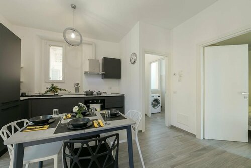 Апартаменты Sunflower Apartment 2 With Balcony in Baveno в Бавене