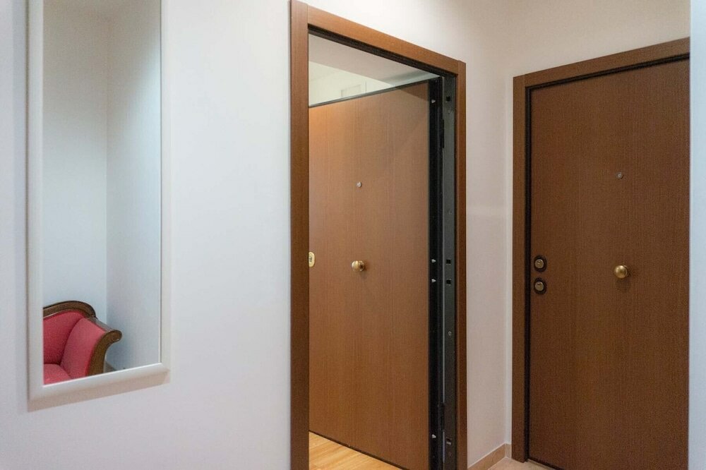 Фото Colosseum Cosy Apartment Close To Metro