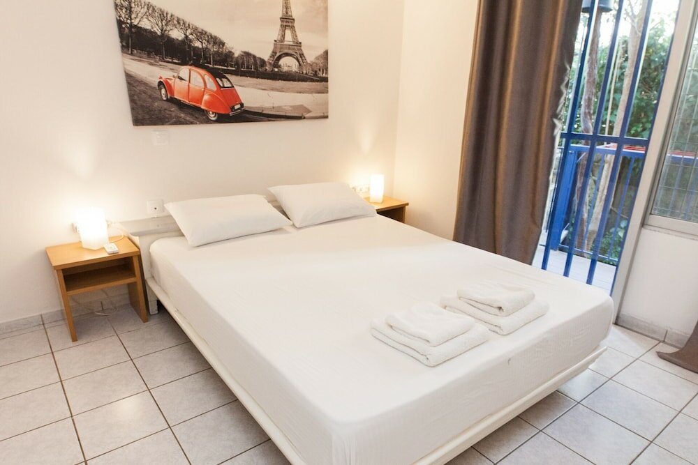 Фото Kallithea Charming New 1br Apartment