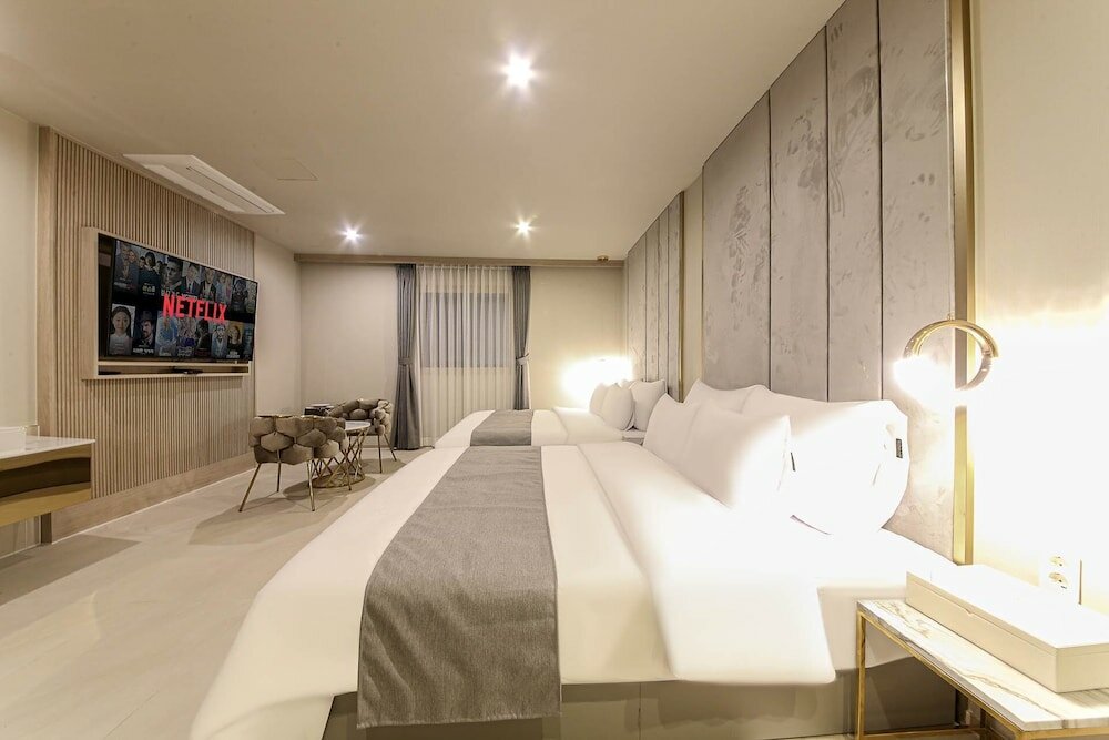 Фото Denbasta Premium Hotel Bumil